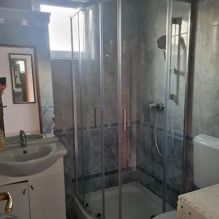 Lescanec Apartment
