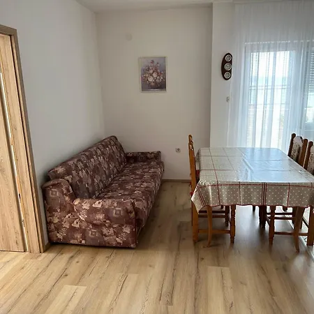 Lescanec Appartement *