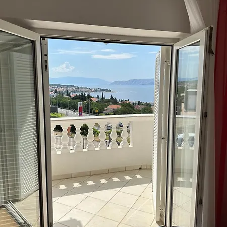 Lescanec Appartement *
